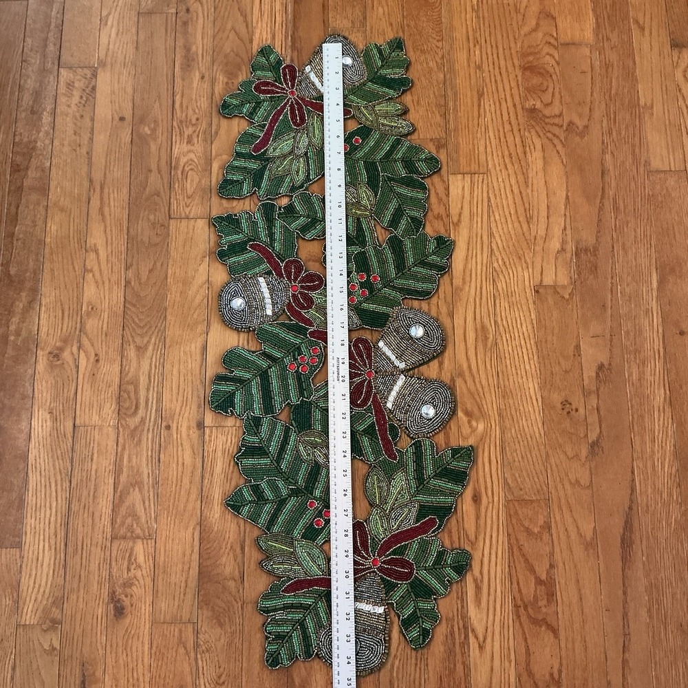 RARE KIM SEYBERT HOLLY SILVER BELLS CHRISTMAS BEADED TABLE RUNNER CENTERPIECE - Picture 4 of 11